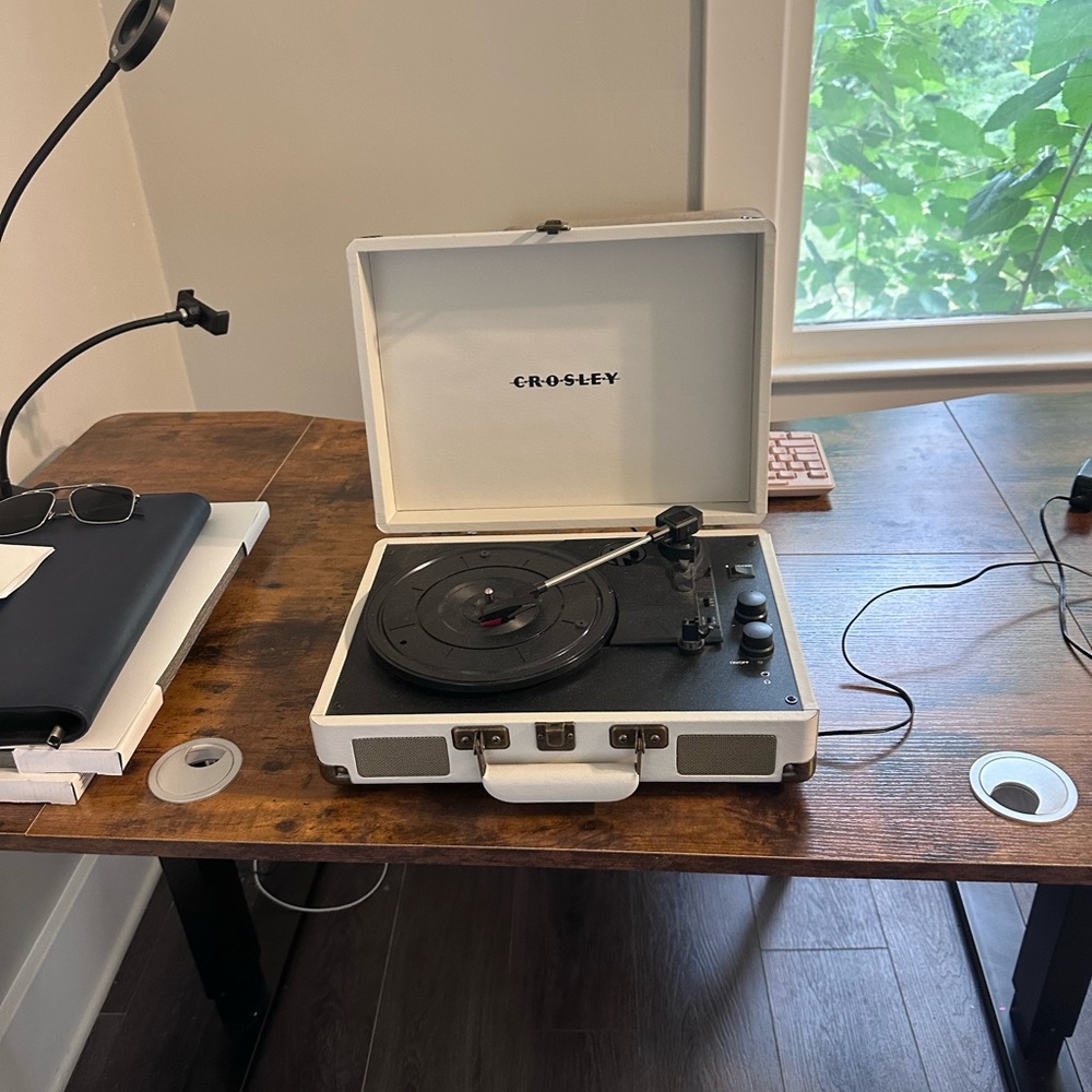 Crosley Black and White Turntable